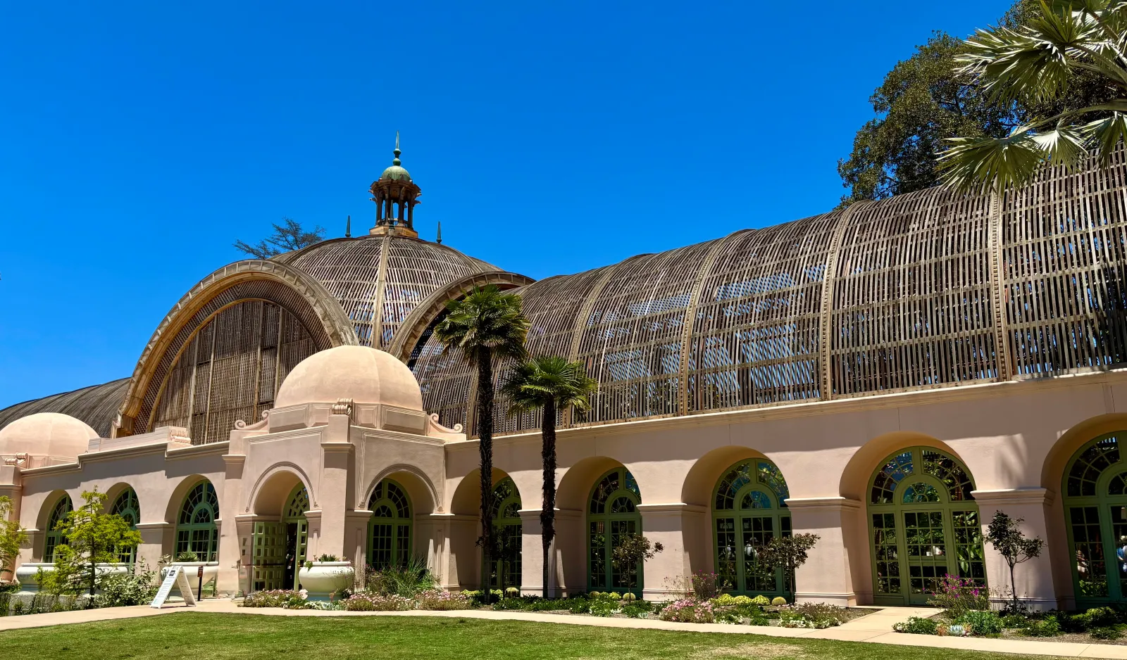 botanical building
