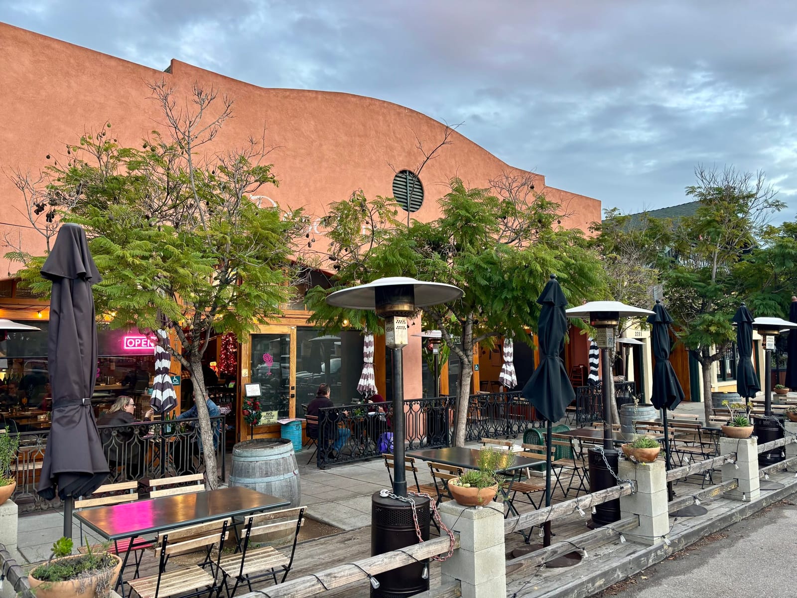 rose wine bar
