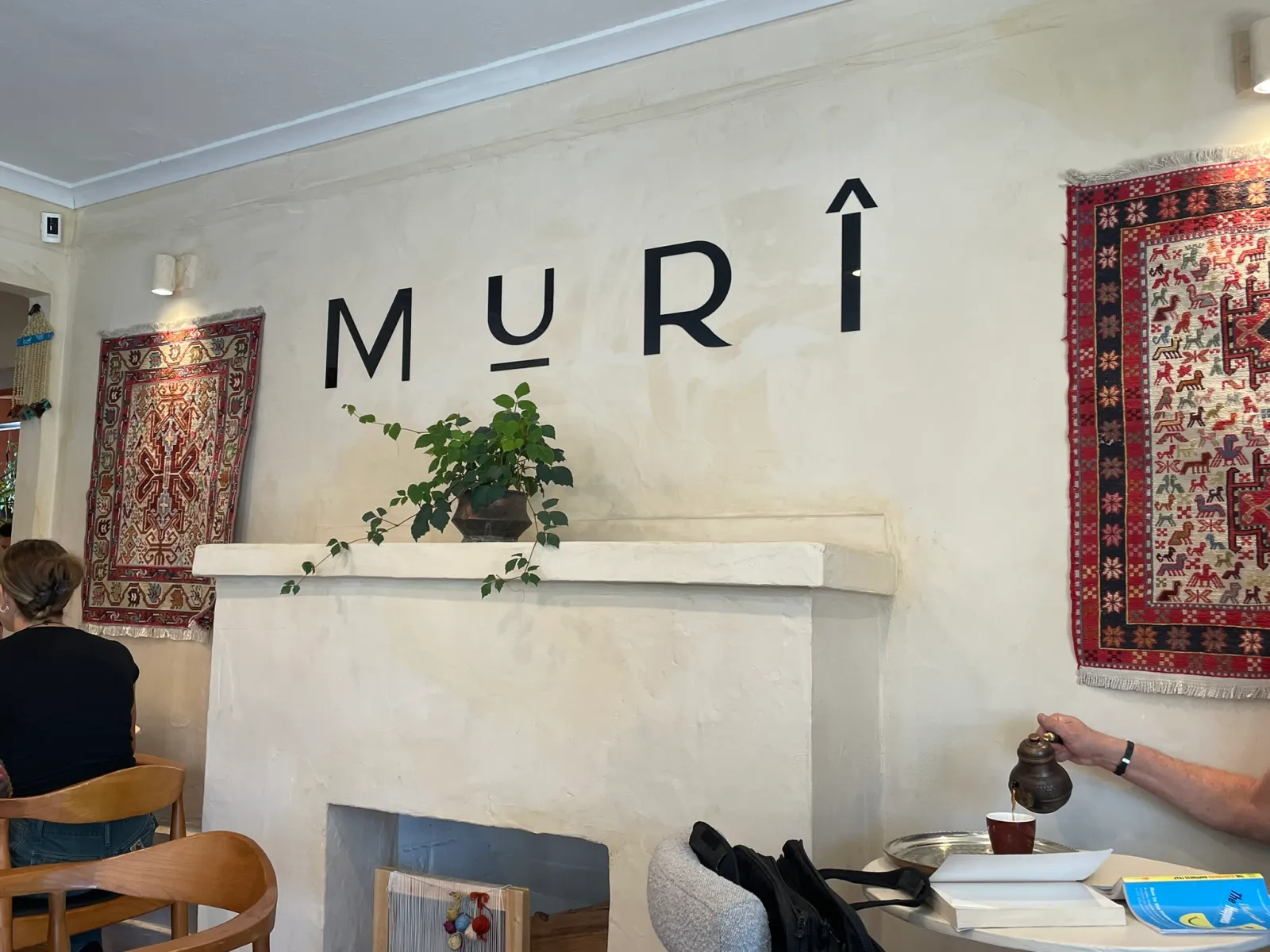 muri cafe